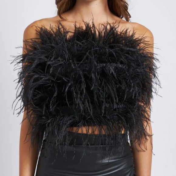 Brand New- En Saison Millie Feather Top in Black 🖤✨ - Picture 1 of 16